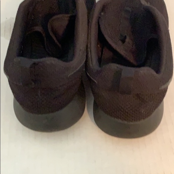 Nike Roshe Run - Picture 3 of 4